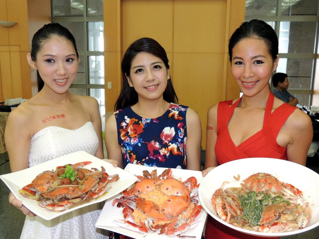 新北市萬里區供應全國餐飲業3大海蟹「花蟹」、「三點蟹」與「石蟳」。 本報資料照片