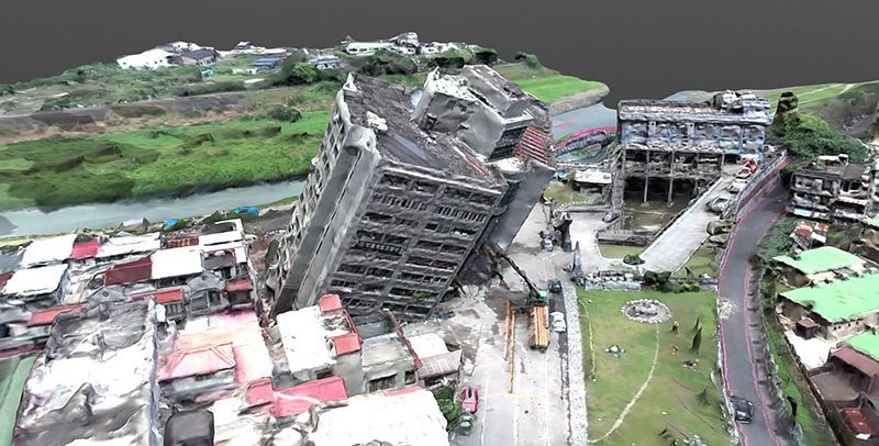 成大專家以電腦重建花蓮雲門翠堤大樓的3D影像協助救災。圖／成大提供
