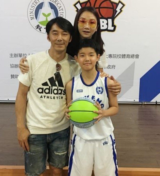 陶子和李李仁未來打算送女兒荳荳赴美國念籃球相關學校。圖／中央社提供