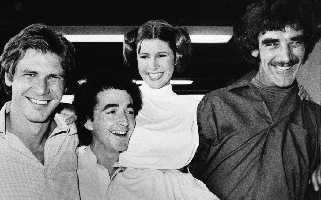 哈里遜福特（左起）、安東尼丹尼爾絲、嘉莉費雪、彼得梅休曾一路合作「星際大戰」片...
