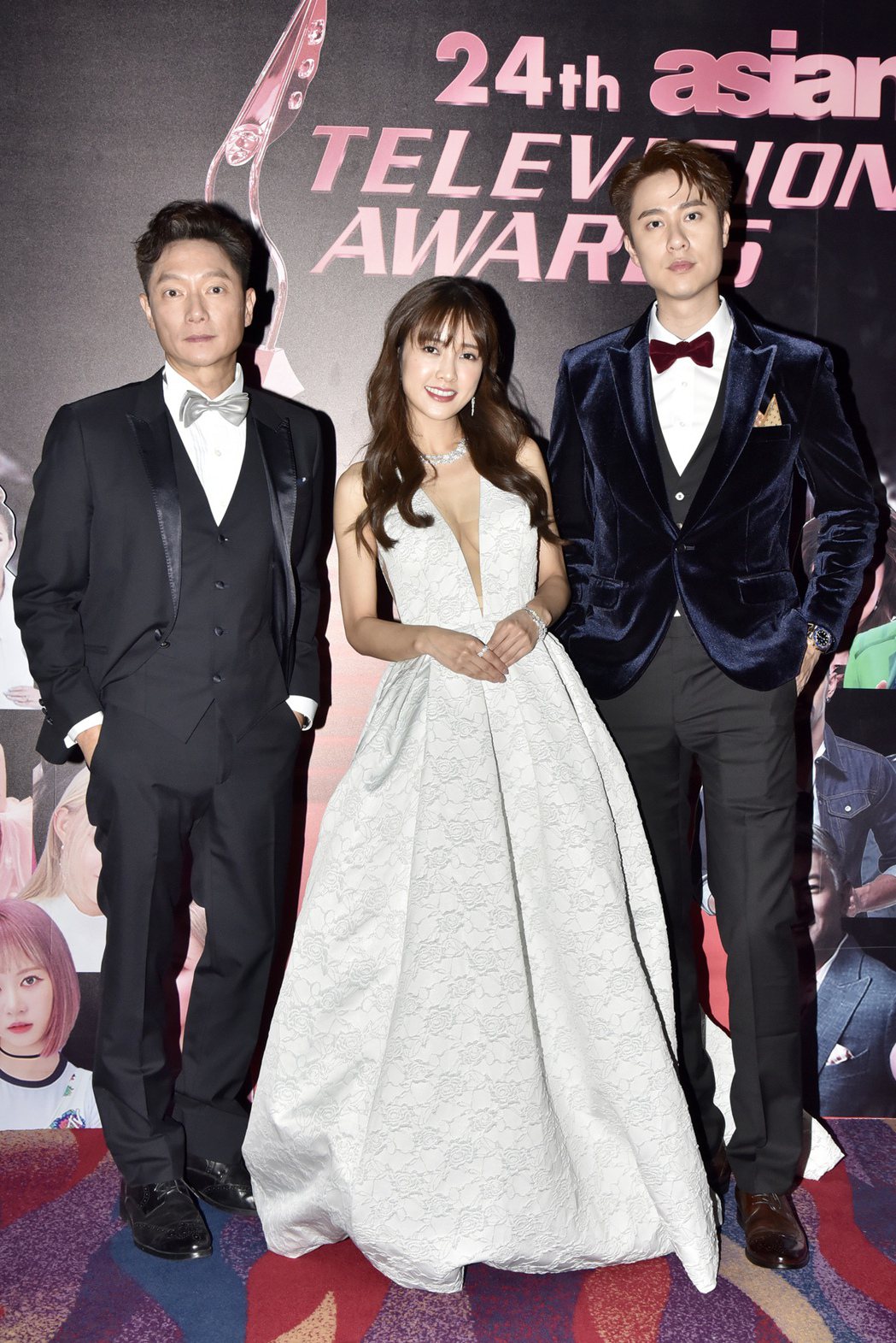 謝祖武(左起)、大元、劉書宏代表「初戀的情人」出席亞洲電視大獎。圖／TVBS提供