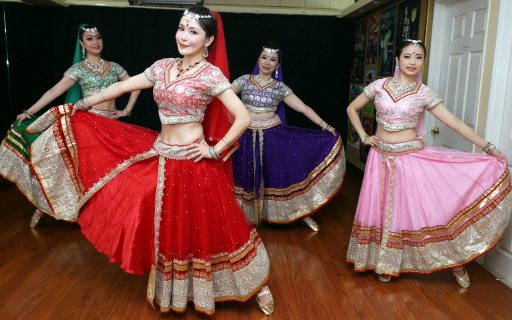 德馨學習印度舞5、6年，這些年經常和劉麗麗舞蹈團做公益演出。記者侯永全／攝影