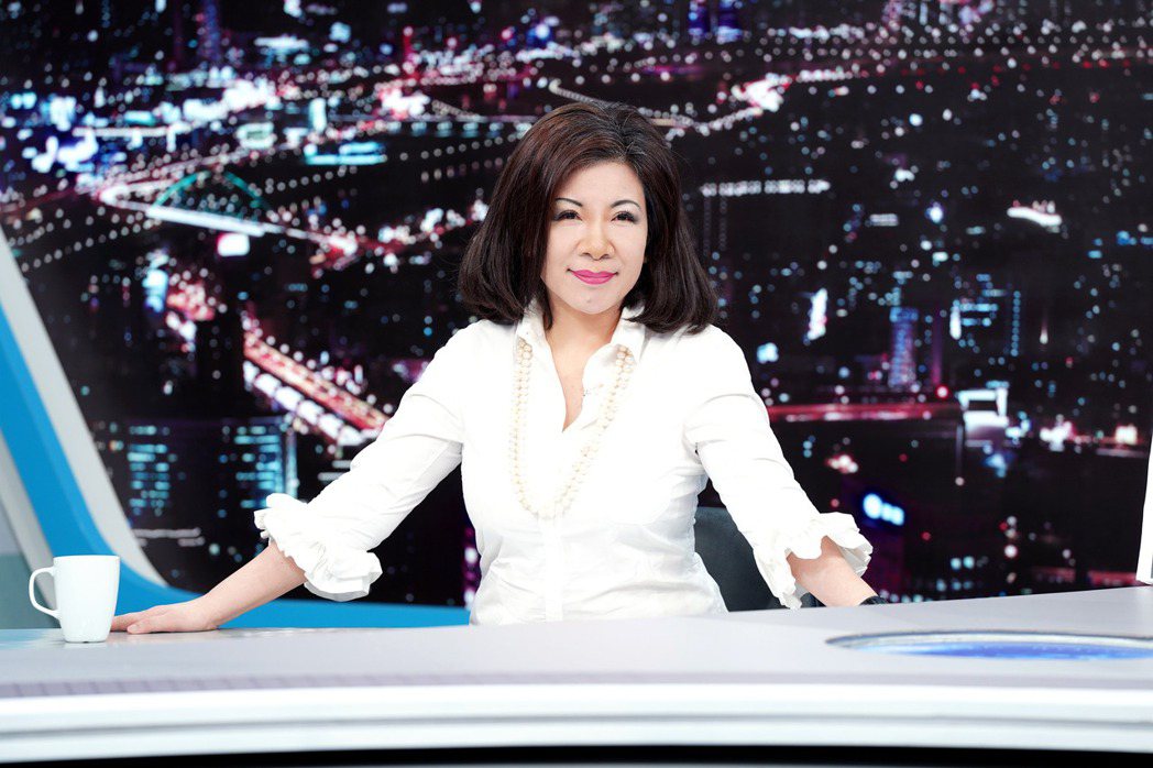 陳文茜轉移陣地到TVBS主持「TVBS文茜的世界周報」、「TVBS文茜的世界財經