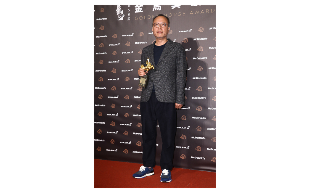 鍾孟宏是本屆楊士琪紀念獎得主，他曾以「陽光普照」、「一路順風」等電影聞名世界影壇...