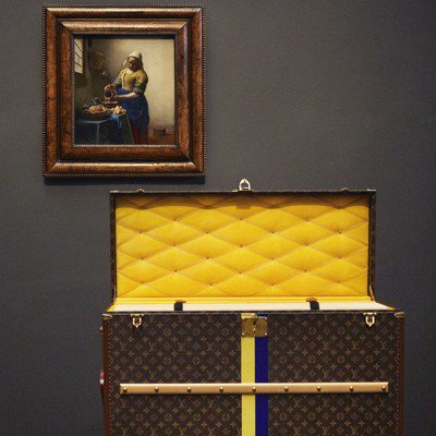 LV行李箱 裝起畫作與名人的逸趣小故事
