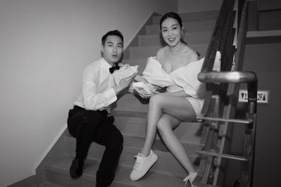 Melinda Wang派對換上小白鞋一樣優雅時髦 禮服+球鞋一點也不奇怪 連「她」也這樣穿！