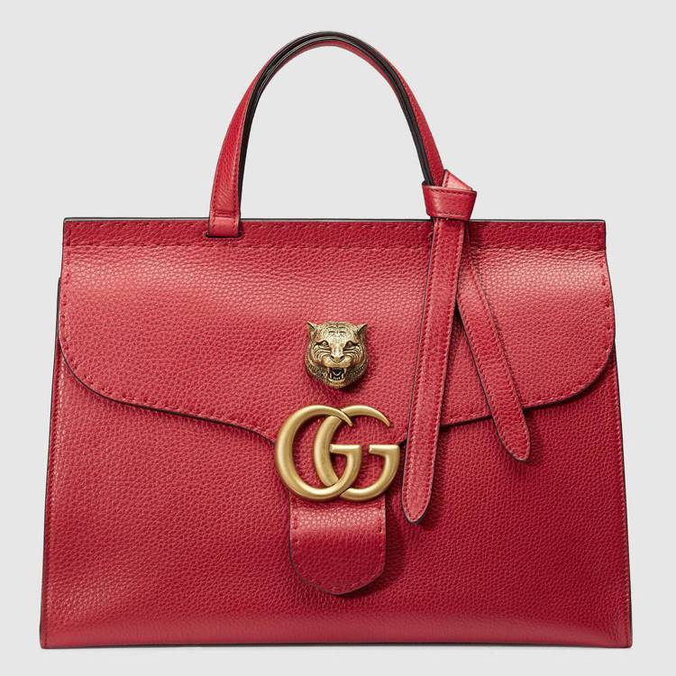 GG Marmont雙G Logo及虎頭裝飾托特包,，98,600元。圖／GUCCI提供