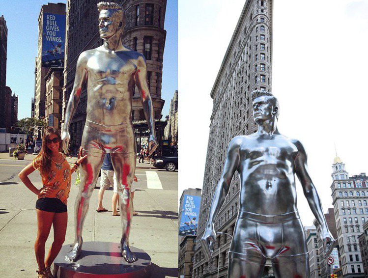 H&M為了宣傳David Beckham Bodywear，在曼哈頓打造一座貝克漢雕像。圖／達志影像