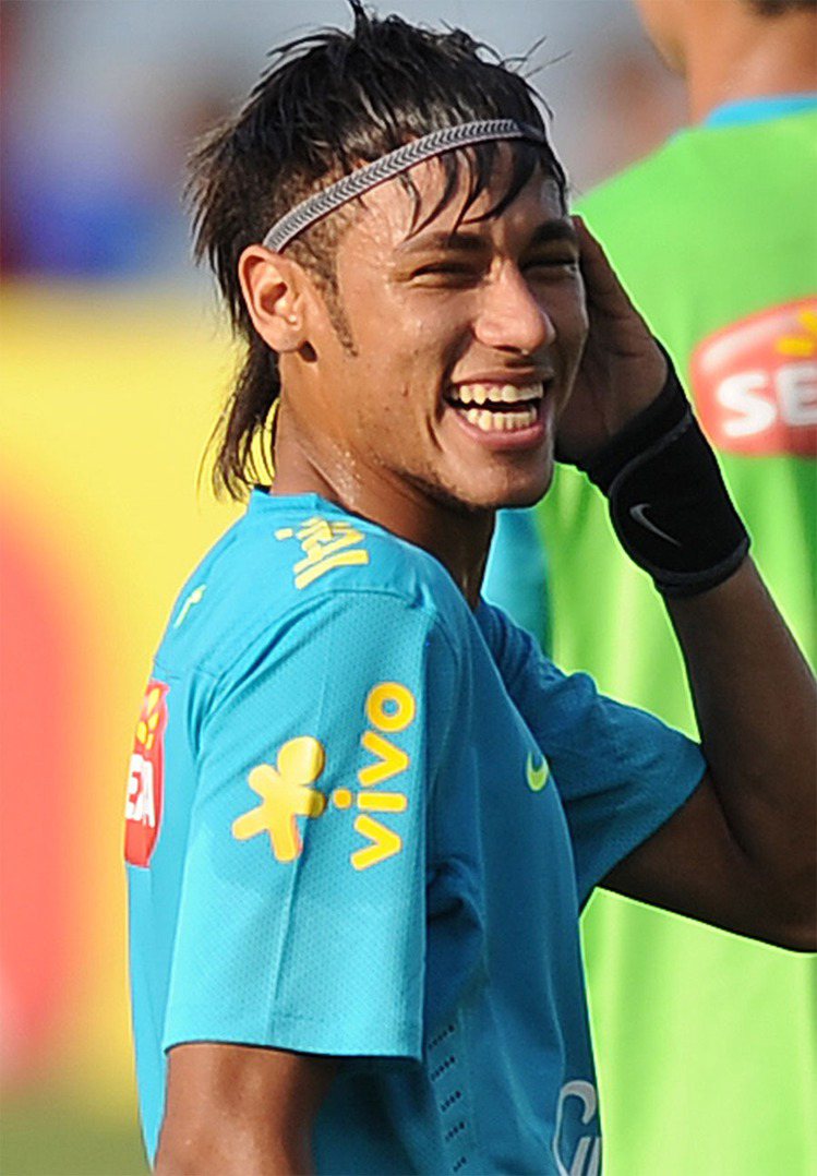 被封為2014巴西世足最具看點的新生代球星，內馬爾的髮型絕對是賣點之一。絕對可稱之為繼貝克漢之後，髮型最受矚目的球星。圖／Getty Images