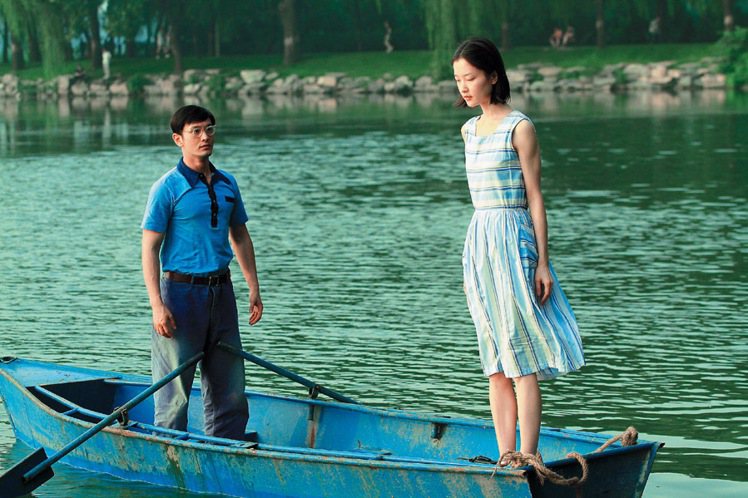 在《中國合夥人》中，杜鵑飾演黃曉明角色東青的初戀女友蘇梅。圖／甲上提供