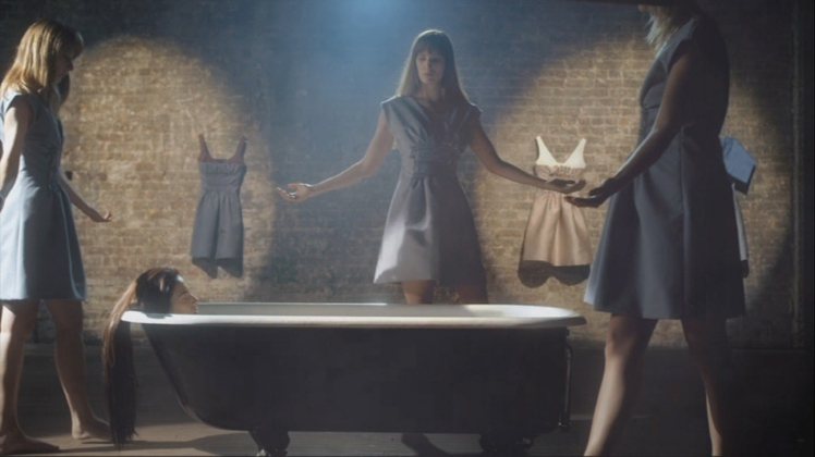 MIU MIU 女人心事概念短片系列三部曲《女人衣裳 The Woman Dress》。圖／she.com.tw提供