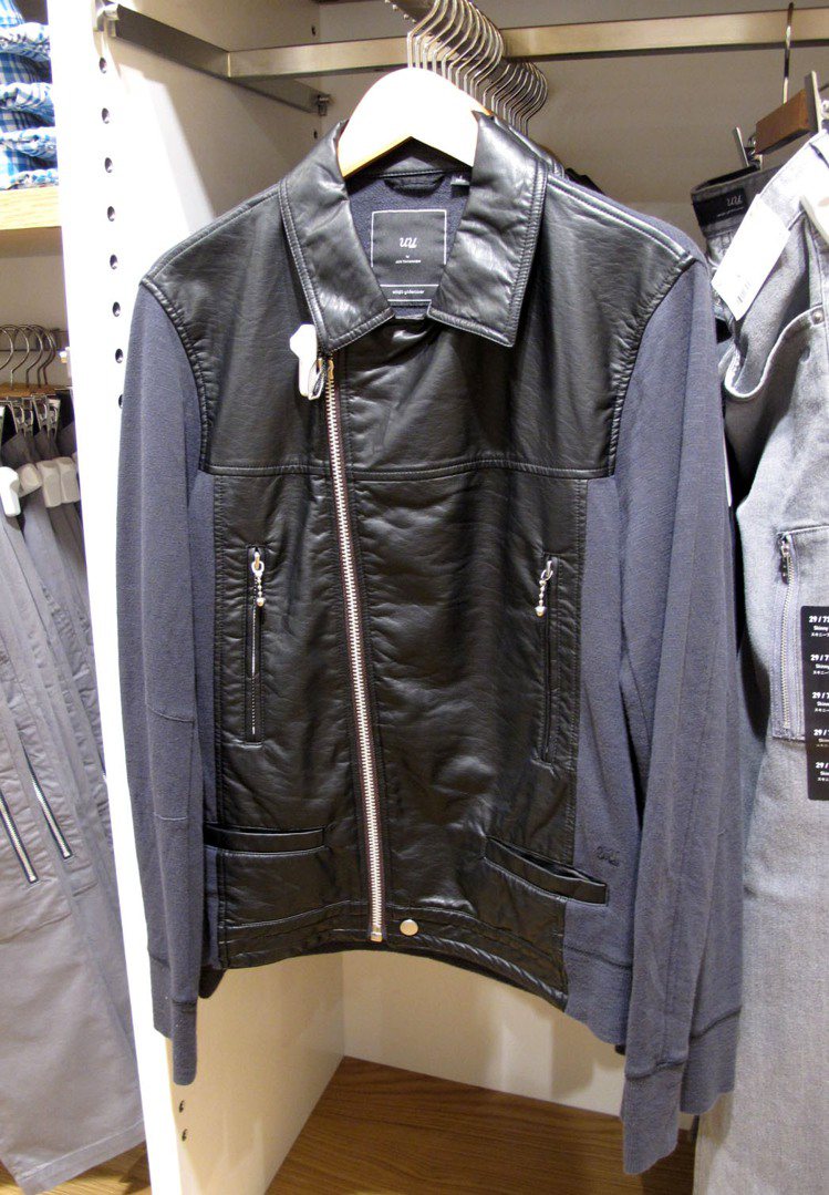 「uu」系列搶購一空的皮夾克在西門店也能買到。記者吳曉涵／攝影