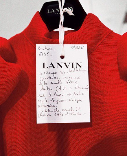 每件LANVIN美麗禮服的背後，是團隊合作下的結果。圖／LANVIN提供