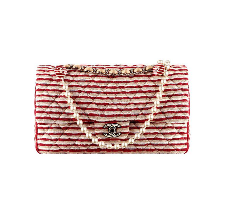 紅白米三色蕾絲飾珍珠鍊帶肩背包，14萬9,200元。圖／CHANEL提供