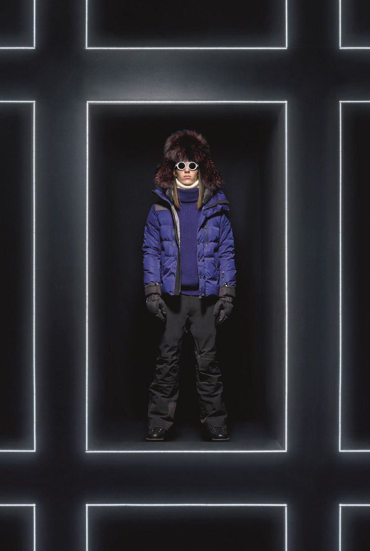 法國品牌 Moncler 2014-15 秋冬男女裝系列除了保持一貫的摩登都會氛圍，還加入許多設計巧思，使這股羽絨時尚風全面再進化。圖／Moncler提供