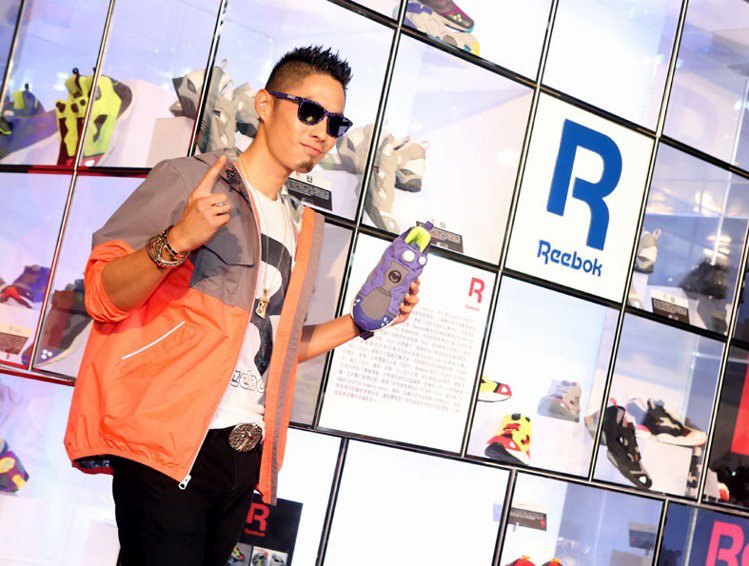 吳建豪擔任Reebok「R」系列大中華地區品牌創意總監，發表會中更首度大規模在台展出歷年經典Reebok PUMP Fury鞋款。記者陳立凱／攝影