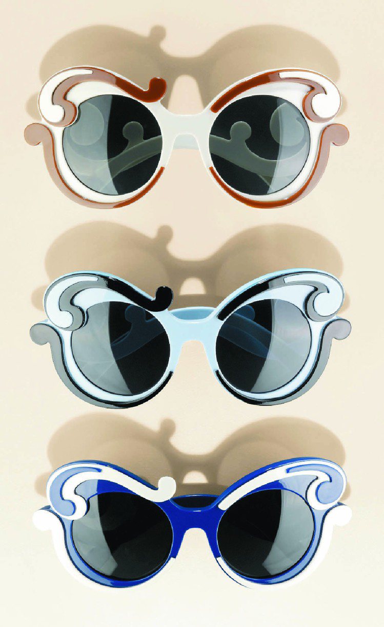 Prada 極簡抽象巴洛克風太陽眼鏡，以雲朵般的線條、帶狀裝飾和淺浮雕呈現浪漫。圖／Prada提供