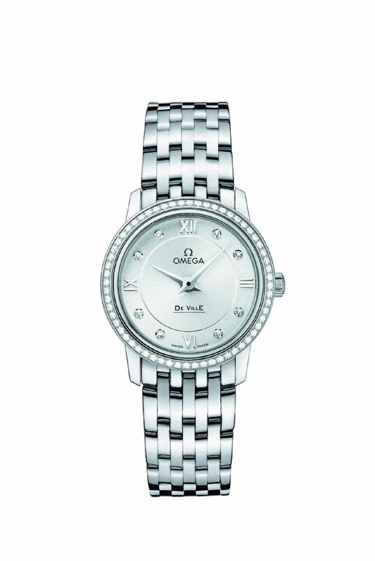龐德女郎貝荷妮絲瑪赫洛在片中配戴這只27毫米碟飛Prestige腕表，精鋼表殼，表圈鑲鑽，鑽石時標，定價25萬4,500元。圖／歐米茄提供