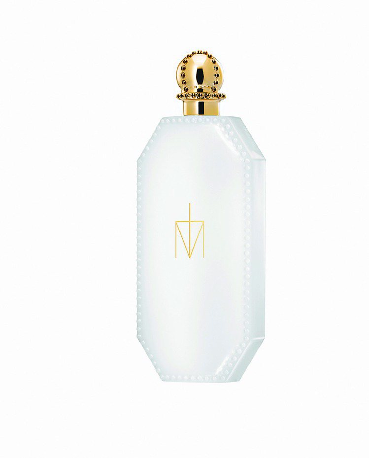 瑪丹娜首支名人香水「真心話大冒險」以純白幾何瓶身搭配金蓋。圖／盧亞香水提供