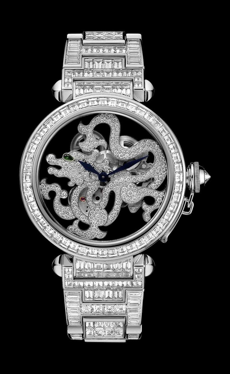 卡地亞Pasha de Cartier 龍形裝飾鏤空腕表，方鑽表鍊，限量10只，2250萬元。圖／Cartier提供
