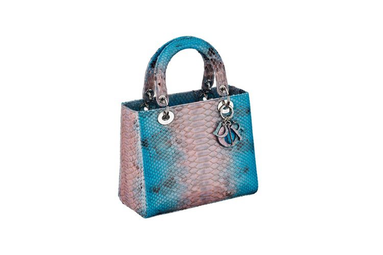 蟒蛇皮Lady Dior手提包中型款，約26萬元。圖／Dior提供