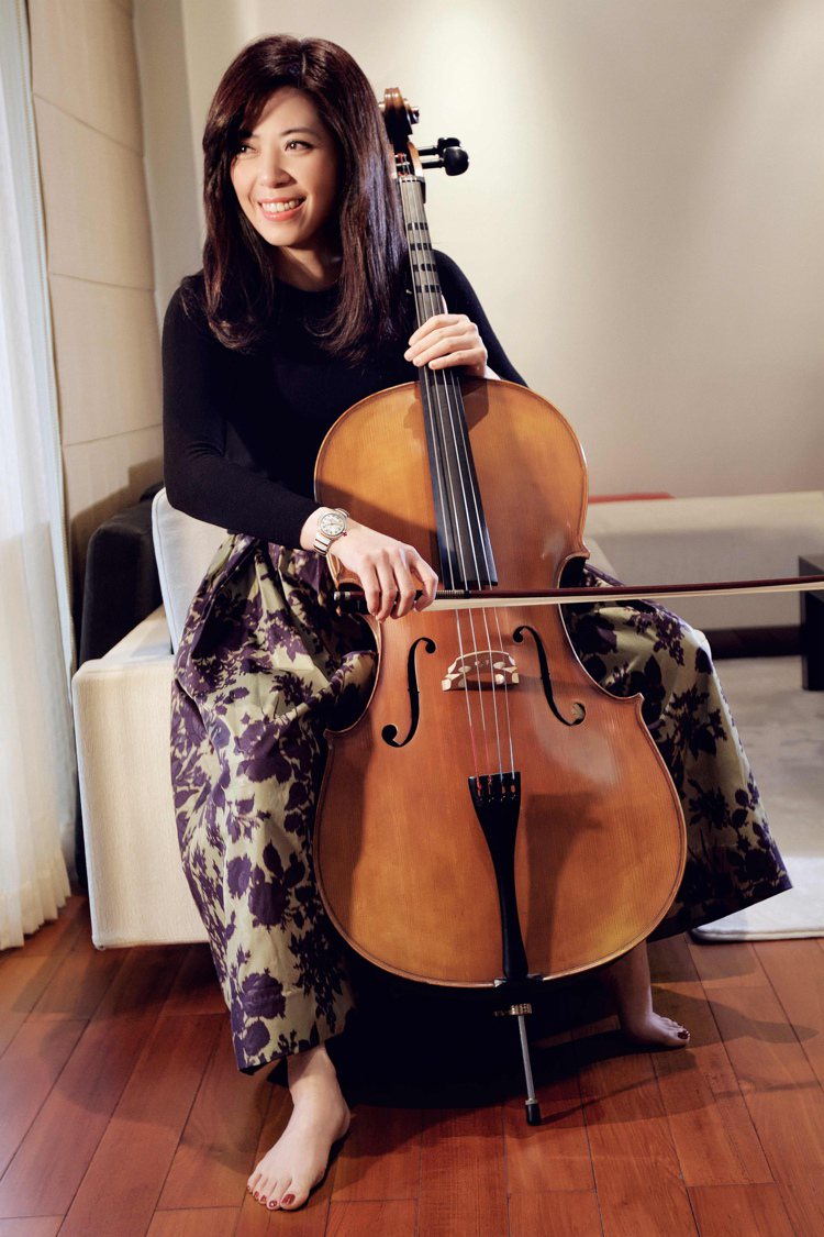 張麗敏為了考音樂班而副修大提琴，可說是精品圈的音樂才女。圖╱張麗敏提供