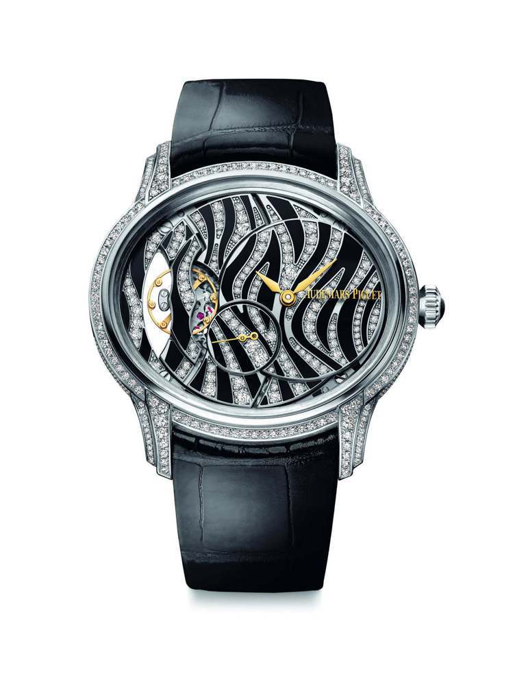 千禧系列斑馬紋圖案腕表，18K白金表殼，5205 手動上鍊機芯，250萬4000元。圖／愛彼提供