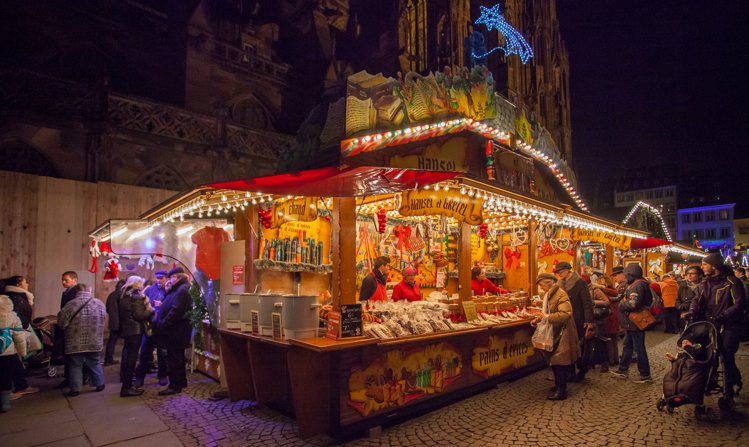 歐洲知名的耶誕市集，法國史特拉斯堡耶誕市集，今年首度在台呈現。12/1～12/25在台北101戶外水舞廣場開幕。圖／史特拉斯堡旅遊局提供