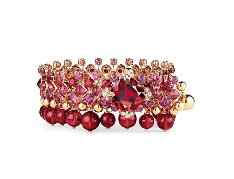 Aria Passionata 熱情詠嘆調玫瑰金手鍊，售價1,301萬5,000元 。圖／CHAUMET提供