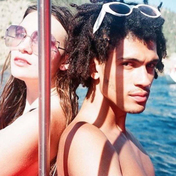 艾瑞絲洛和男友凱文都是模特兒。圖／摘自Instagram