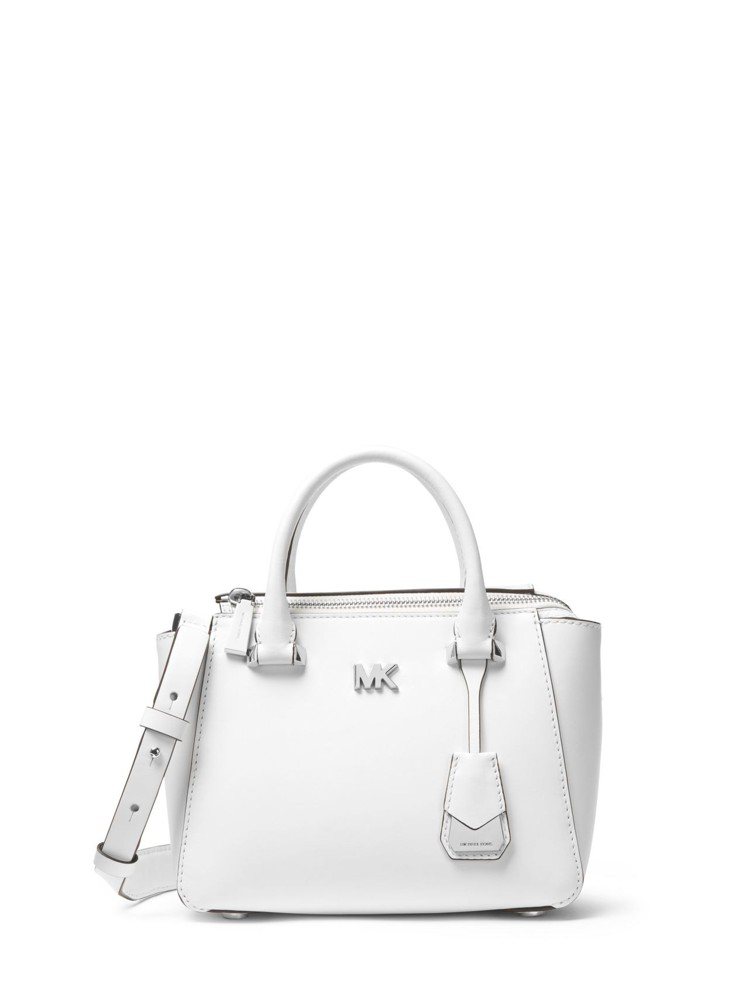Nolita白色提包，售價16,200元。圖／MICHAEL KORS提供