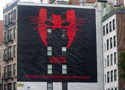 紐約Gucci Art Wall換上Gucci Manifesto系列主題。圖／摘自IG