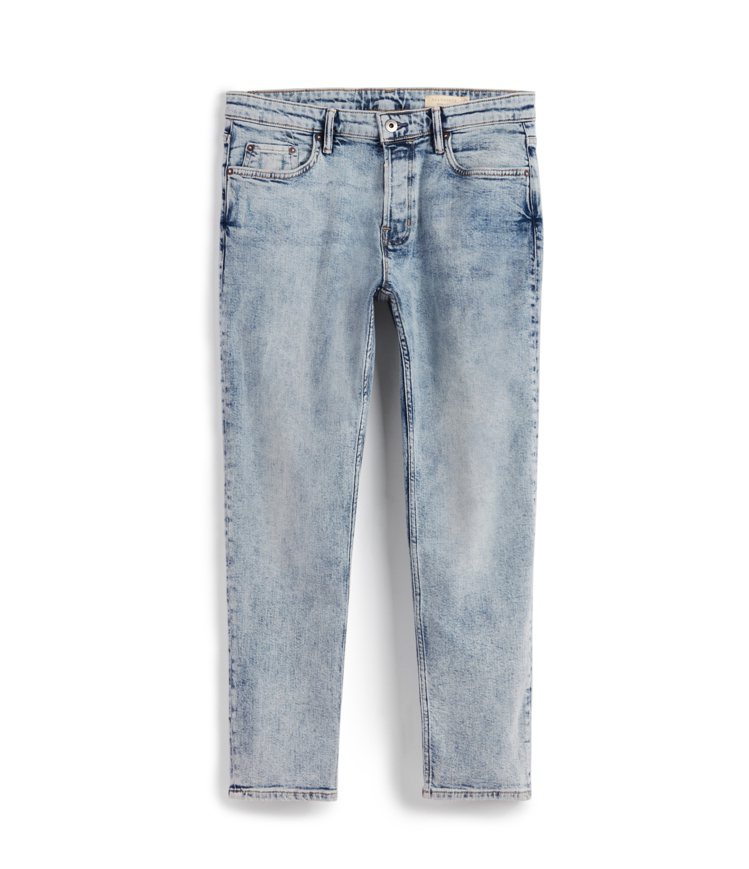 AllSaints Dean淺藍色直筒牛仔褲5,100元。圖／AllSaints提供