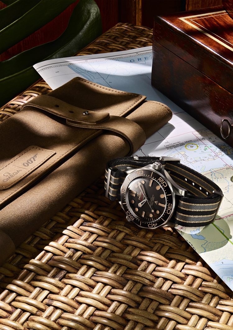 雖然因疫情關係令007電影延遲上映，新款OMEGA 海馬007腕表則已於專賣店販售中。圖 / OMEGA提供。