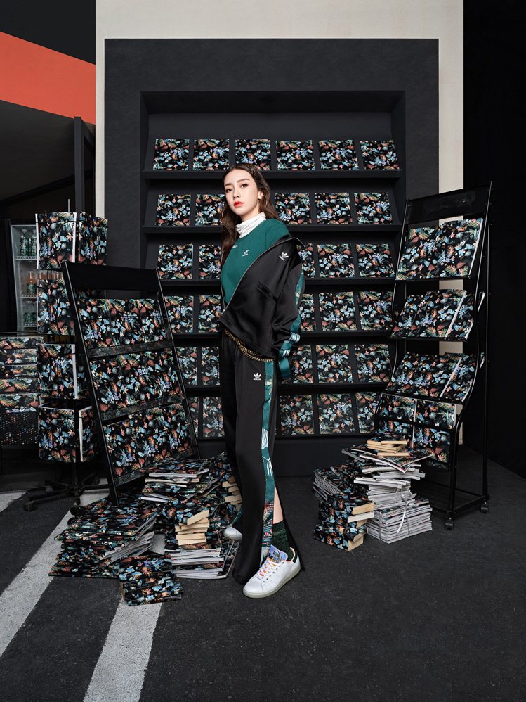 Angelababy詮釋adidas Originals與倫敦設計工作室HER Studio合作系列女裝。圖／adidas Originals提供