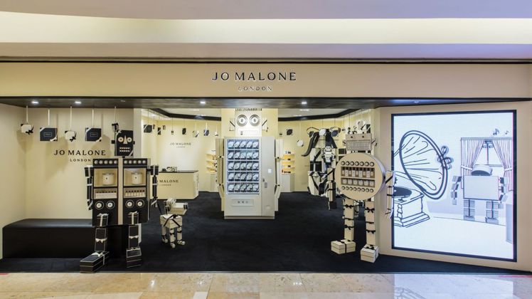 Jo Malone London在新光三越台中中港店開設的JoBots禮物概念店。圖／Jo Malone提供
