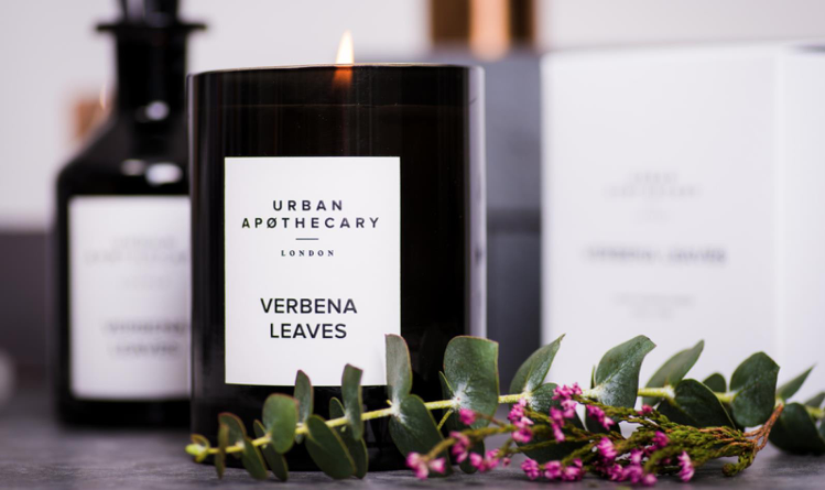 Urban Apothecary品牌與宜蘭礁溪寒沐酒店合作，入住就送赤松香氛蠟燭。圖／Urban Apothecary提供。