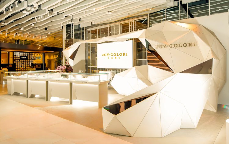 JOY COLORi未來鑽石大直NOKE忠泰樂生活新概念店由旅居比利時的設計師李梅華特地打造。圖／JOY COLORi未來鑽石提供