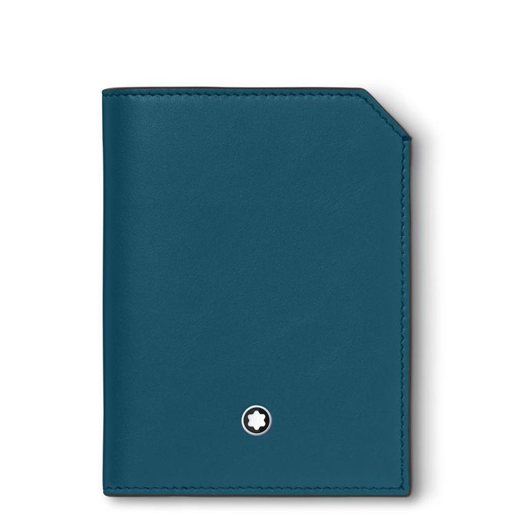 MONTBLANC Soft系列4卡迷你皮夾，9,400元。圖／萬寶龍提供
