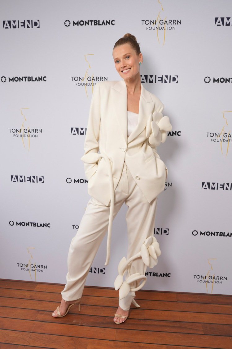 德國超模兼演員Toni Garrn。圖／萬寶龍提供