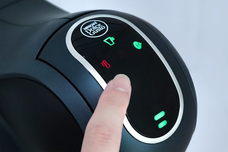 Genio S Touch搭載「濃縮預浸模式」與「四段式溫控」兩大進階功能提供堪比咖啡館等級的香醇咖啡。圖／雀巢提供