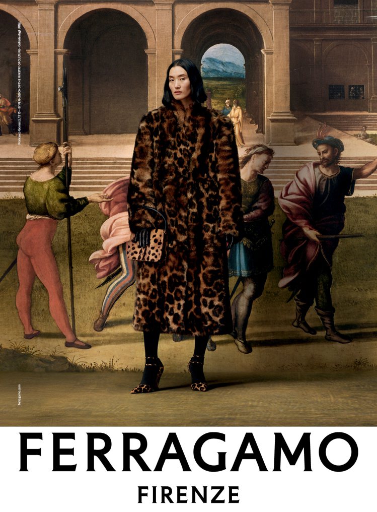 此FERRAGAMO秋冬形象照背景為Francesco Granacci名作《Joseph Going to Prison》，圖片由義大利文化部及烏菲茲美術館授權。圖／FERRAGAMO提供