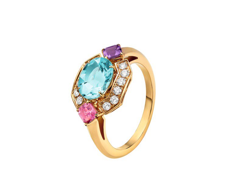 BVLGARI Allegra系列彩寶與鑽石戒指，黃K金鑲嵌海藍寶石、紫水晶、粉色碧璽、鑽石，價格店洽。圖／寶格麗提供