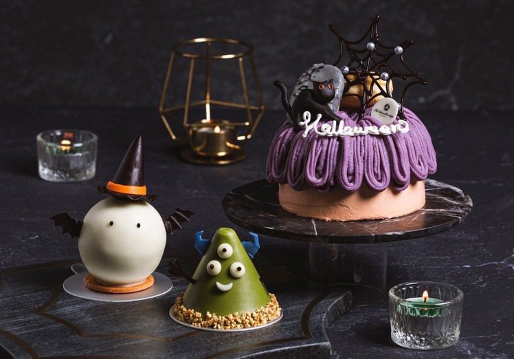 大倉久和大飯店The Nine烘培坊即日起推出萬聖節限定蛋糕，由左至右為小幽靈、抹茶怪獸、紫薯地瓜蛋糕。圖/大倉久和提供