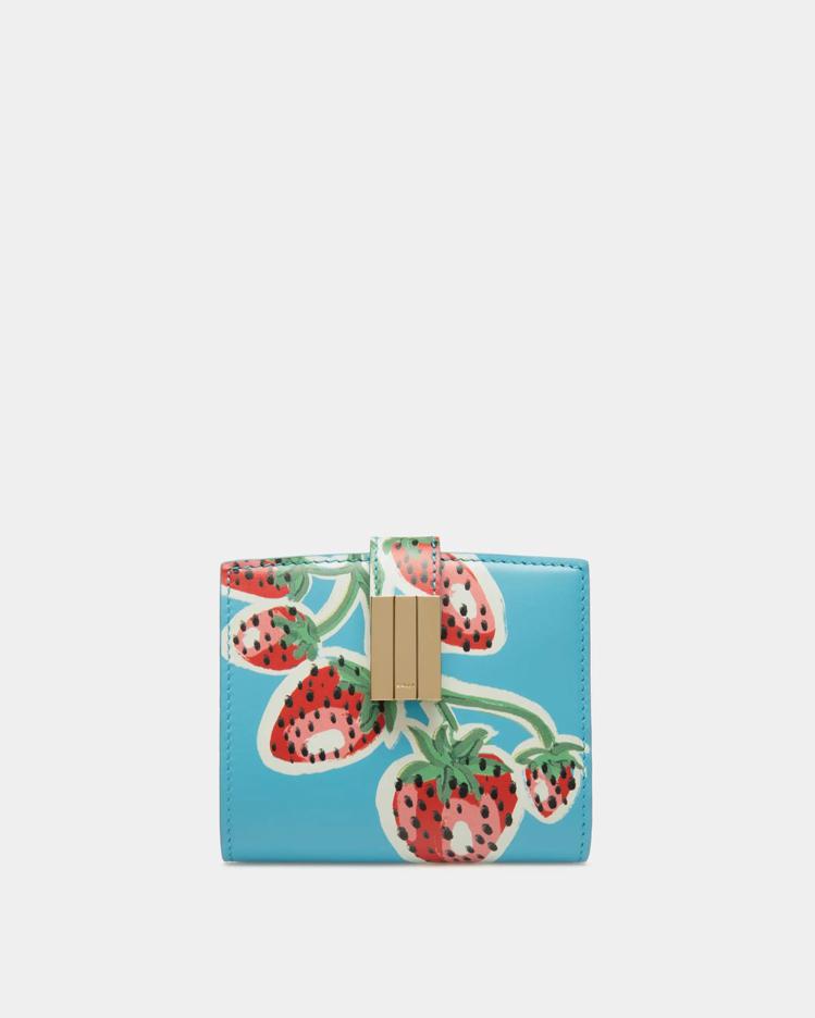 Bally Ollam草莓印花短夾，22,800元。圖／Bally提供