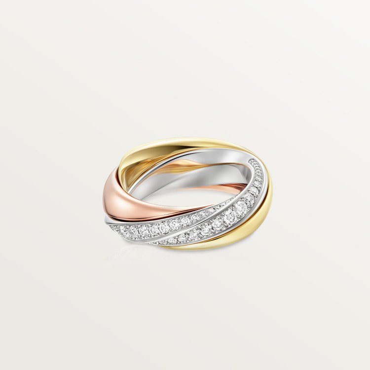 Trinity戒指多重配戴款，白K金、玫瑰金、黃K金鑲嵌鑽石，83萬5,000元。圖／卡地亞提供