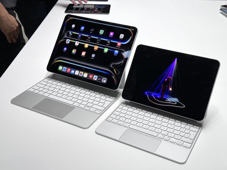 新款iPad Pro提供13吋與11吋機型，同步推出可以完美搭配的全新設計巧控鍵盤。記者黃筱晴／攝影
