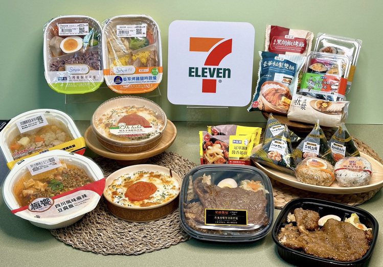 7-ELEVEN長期支持在地優質農產，倡議綠色飲食，藉由「在地採購」、「食感革新」兩大策略持續精進米飯品質、開發多元商品。圖／7-ELEVEN提供