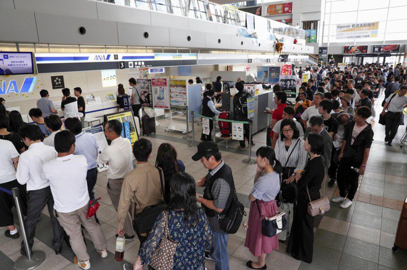 日本羽田机场和大坂国际机场将实施电子化通关，未来入境时间有望缩短在1分钟内。美联社(photo:UDN)