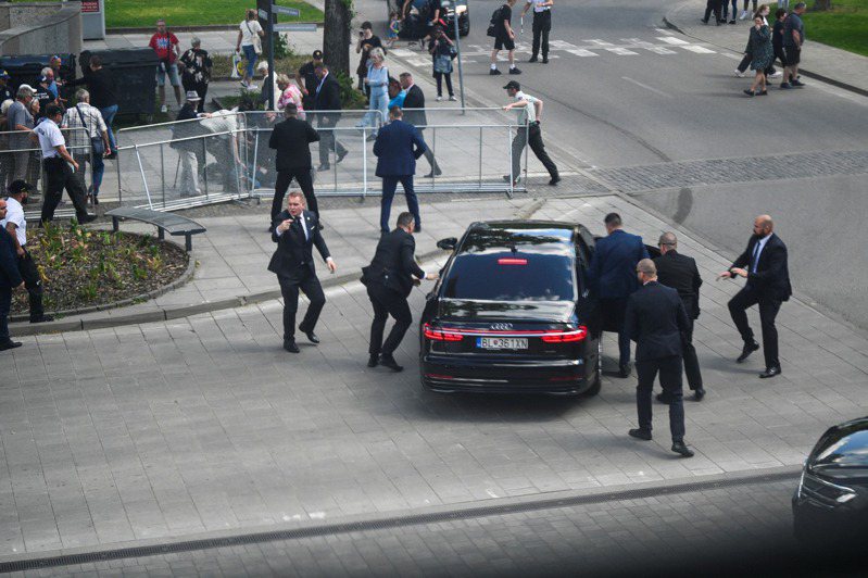 Fusillade du Premier ministre slovaque : assassinat d’un écrivain de 71 ans, meurtre haineux à motivation politique ?  | Dernières 24 heures |